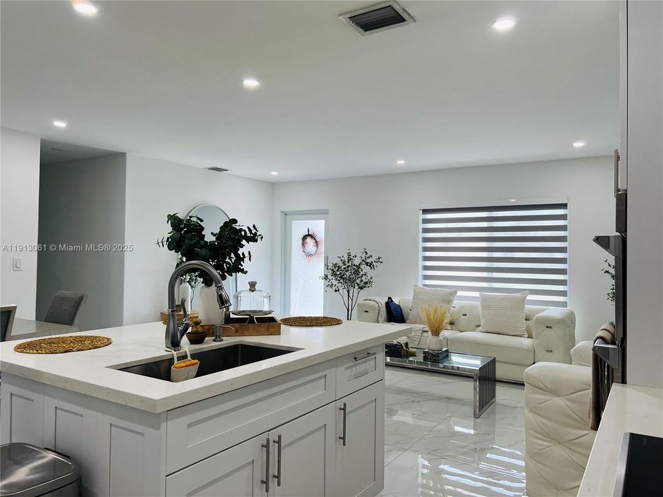 Active With Contract: $965,000 (4 beds, 3 baths, 2314 Square Feet)