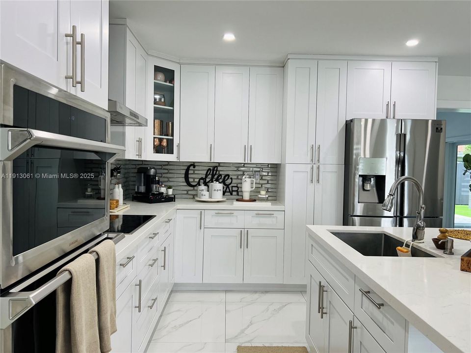 Active With Contract: $965,000 (4 beds, 3 baths, 2314 Square Feet)