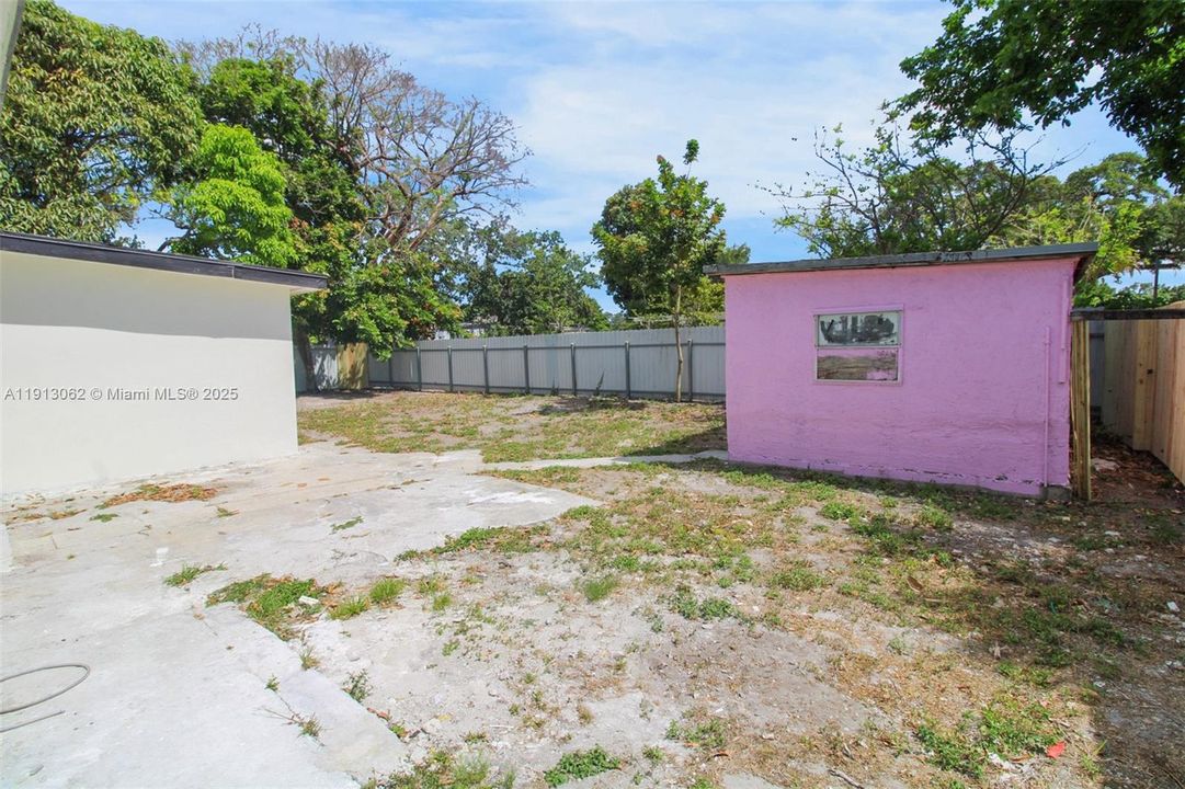 待售: $654,999 (5 贝兹, 3 浴室, 1963 平方英尺)