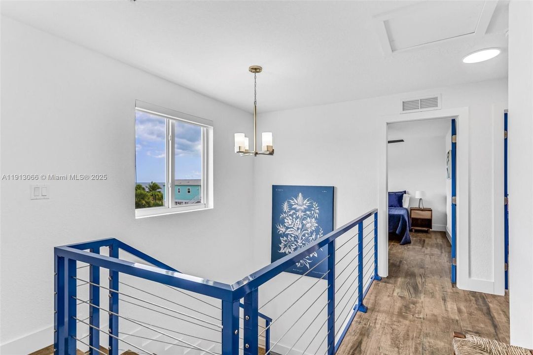 For Rent: $4,900 (3 beds, 2 baths, 1804 Square Feet)