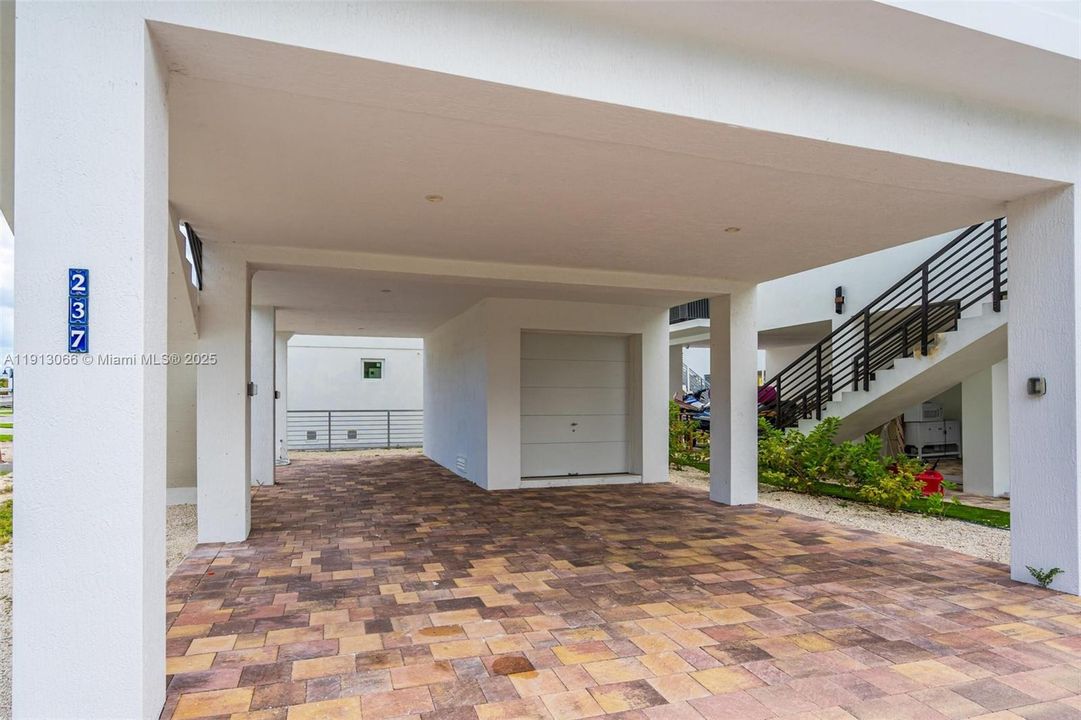 For Rent: $4,900 (3 beds, 2 baths, 1804 Square Feet)