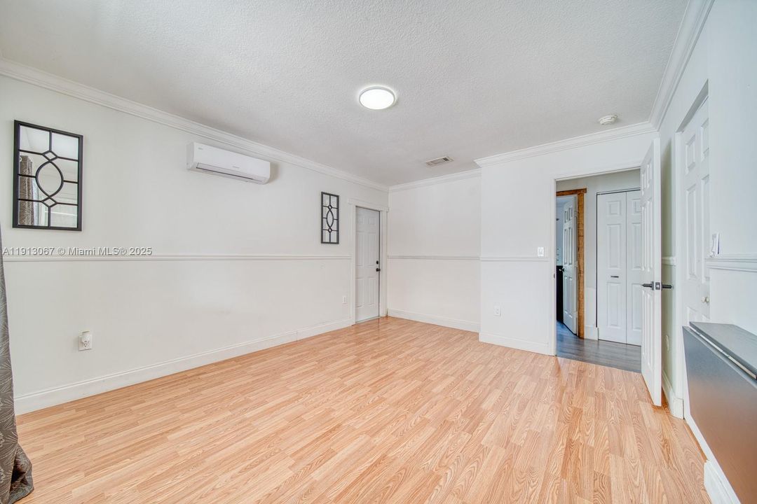 Под контрактом: $539,000 (3 спален, 2 ванн, 1260 Квадратных фут)