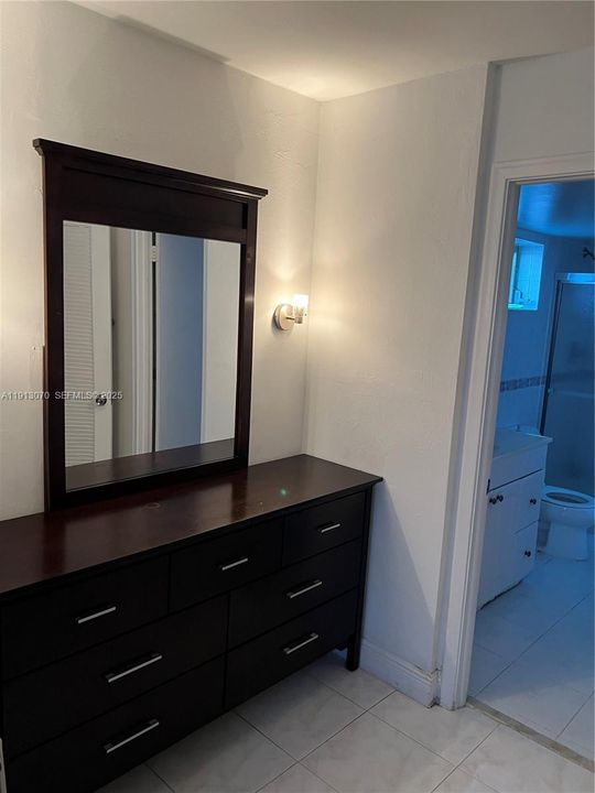 For Sale: $210,000 (2 beds, 2 baths, 1110 Square Feet)