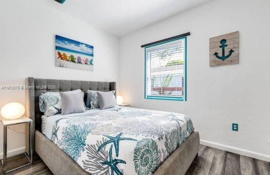 合同活跃: $3,200 (3 贝兹, 2 浴室, 2340 平方英尺)