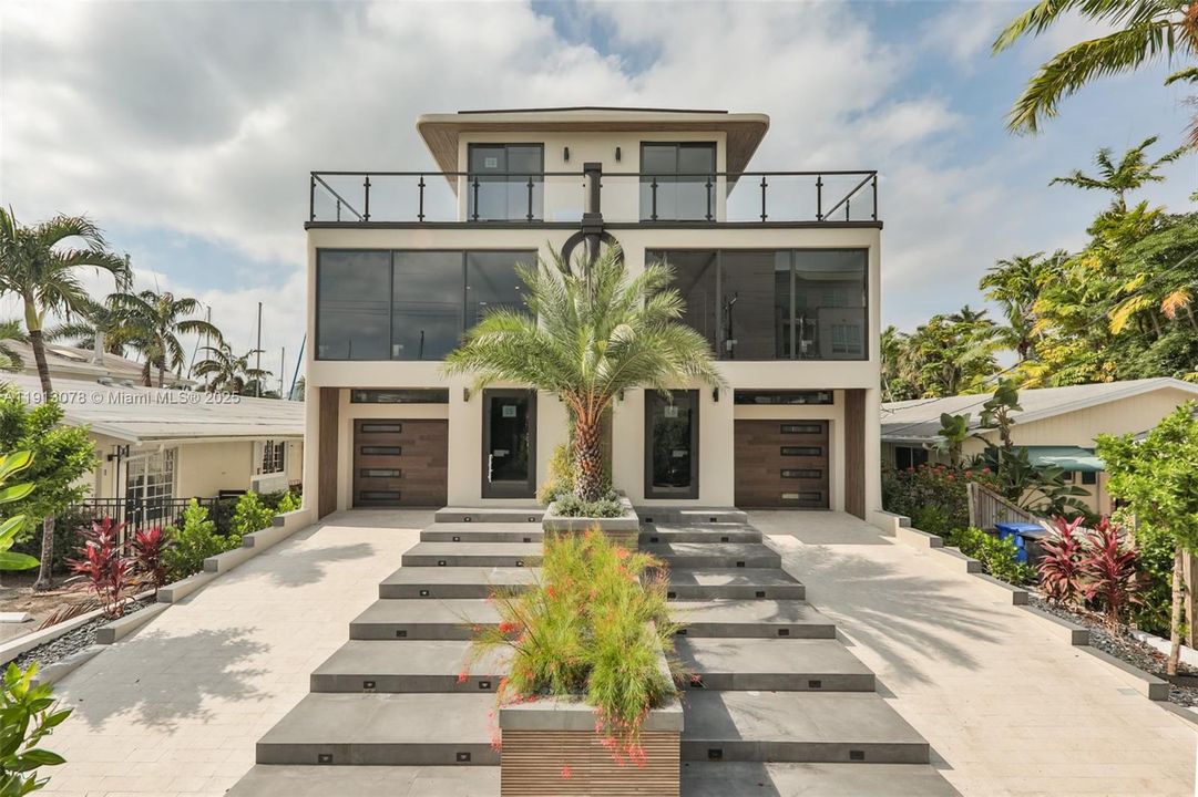 En Venta: $3,800,000 (4 camas, 4 baños, 3395 Pies cuadrados)