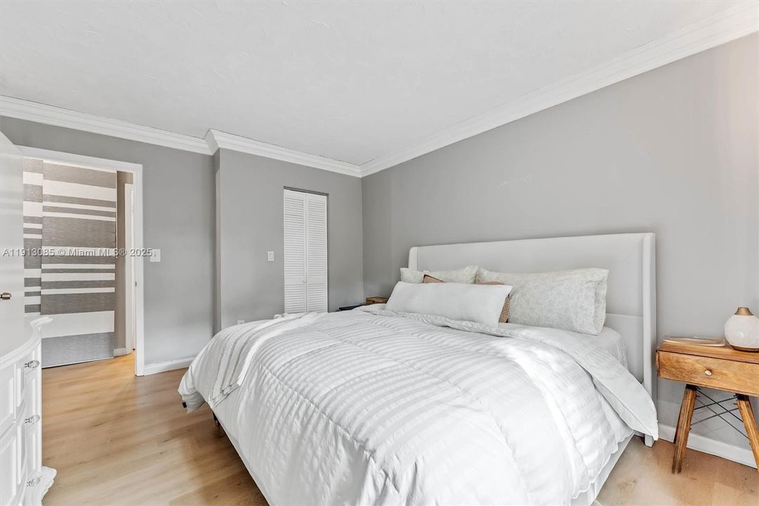 En Venta: $370,000 (2 camas, 1 baños, 813 Pies cuadrados)