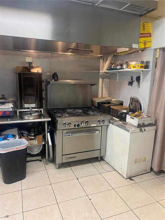 待售: $275,000 (0 贝兹, 0 浴室, 0 平方英尺)