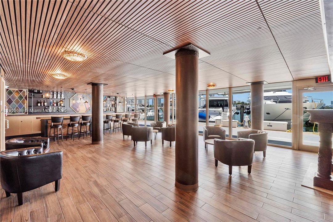 En Venta: $1,550,000 (4 camas, 4 baños, 3070 Pies cuadrados)