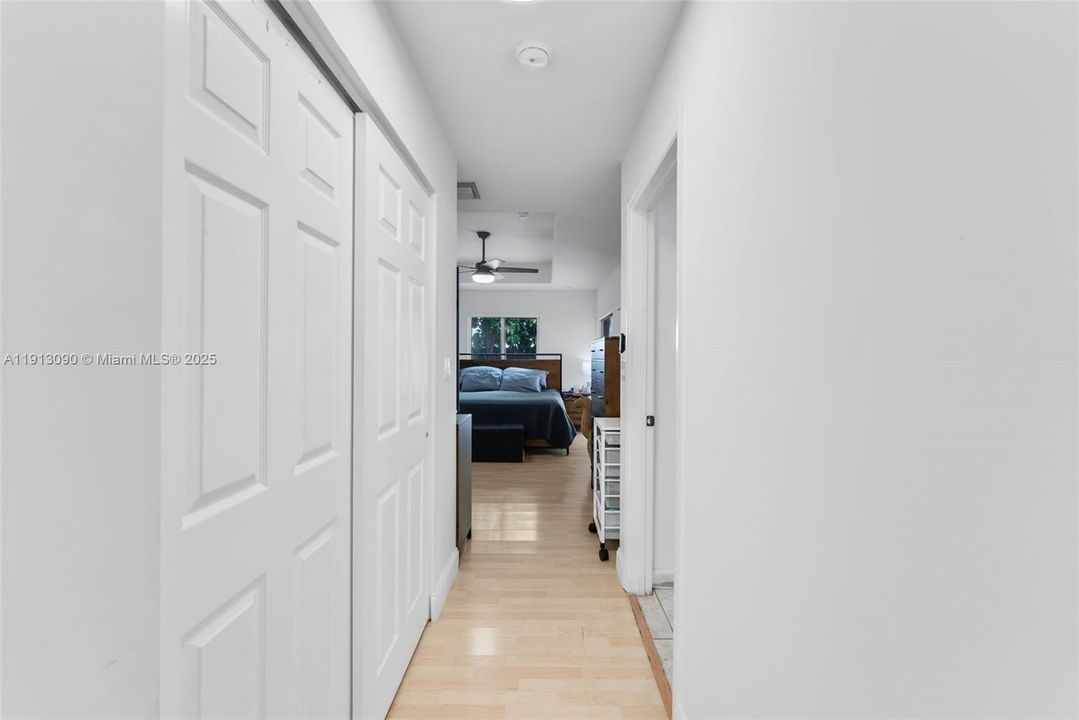 For Sale: $639,000 (3 beds, 2 baths, 1978 Square Feet)