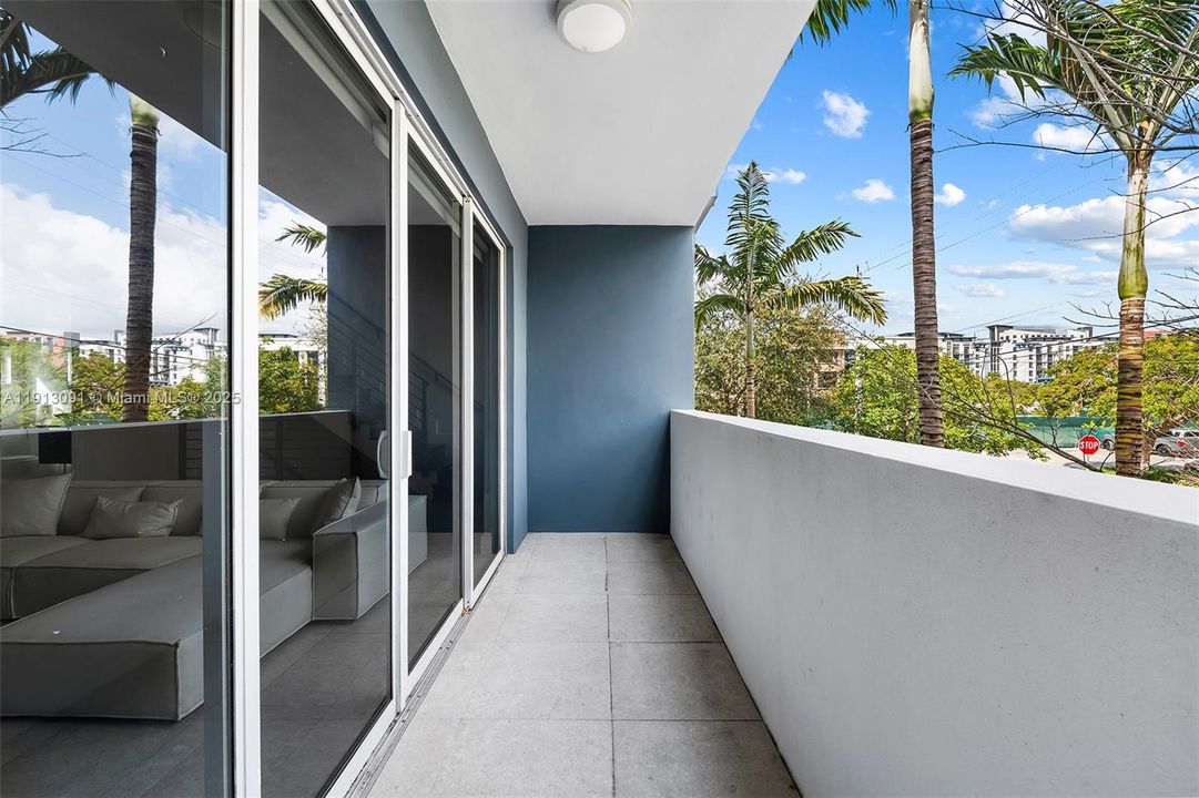 На продажу: $739,000 (2 спален, 2 ванн, 1544 Квадратных фут)