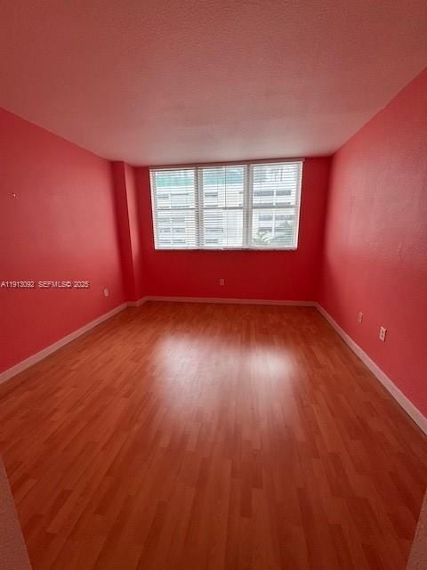 Недавно арендовано: $2,400 (1 спален, 1 ванн, 877 Квадратных фут)