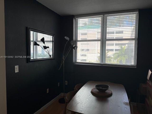 Недавно арендовано: $2,400 (1 спален, 1 ванн, 877 Квадратных фут)