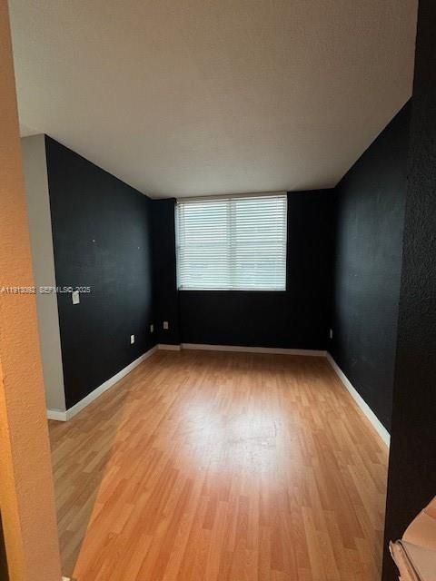 Недавно арендовано: $2,400 (1 спален, 1 ванн, 877 Квадратных фут)