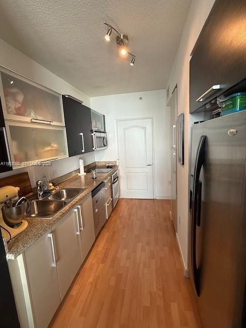 Недавно арендовано: $2,400 (1 спален, 1 ванн, 877 Квадратных фут)