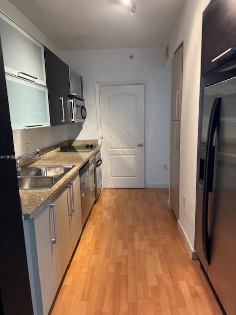 Недавно арендовано: $2,400 (1 спален, 1 ванн, 877 Квадратных фут)