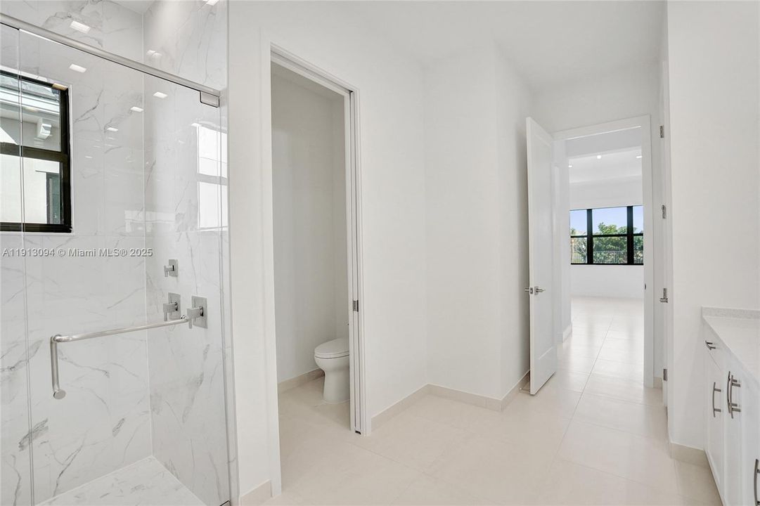 待售: $1,225,000 (2 贝兹, 2 浴室, 0 平方英尺)