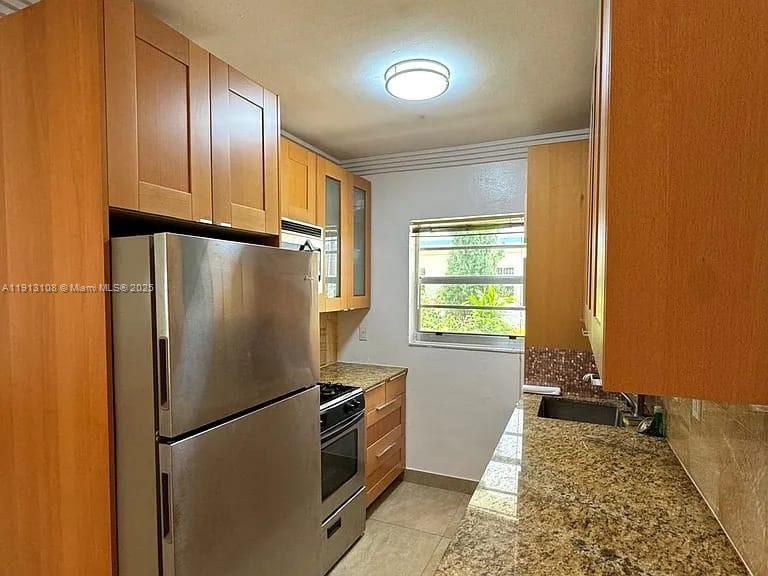 En Venta: $325,000 (1 camas, 1 baños, 560 Pies cuadrados)