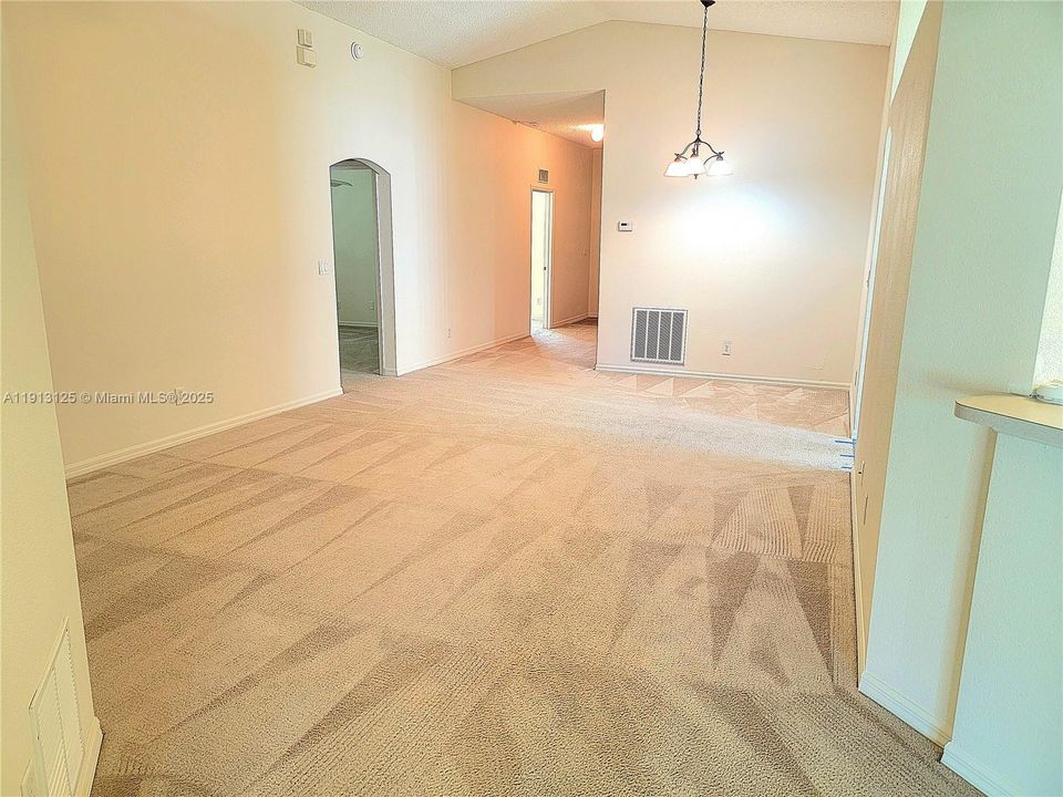 For Sale: $330,000 (4 beds, 2 baths, 1982 Square Feet)