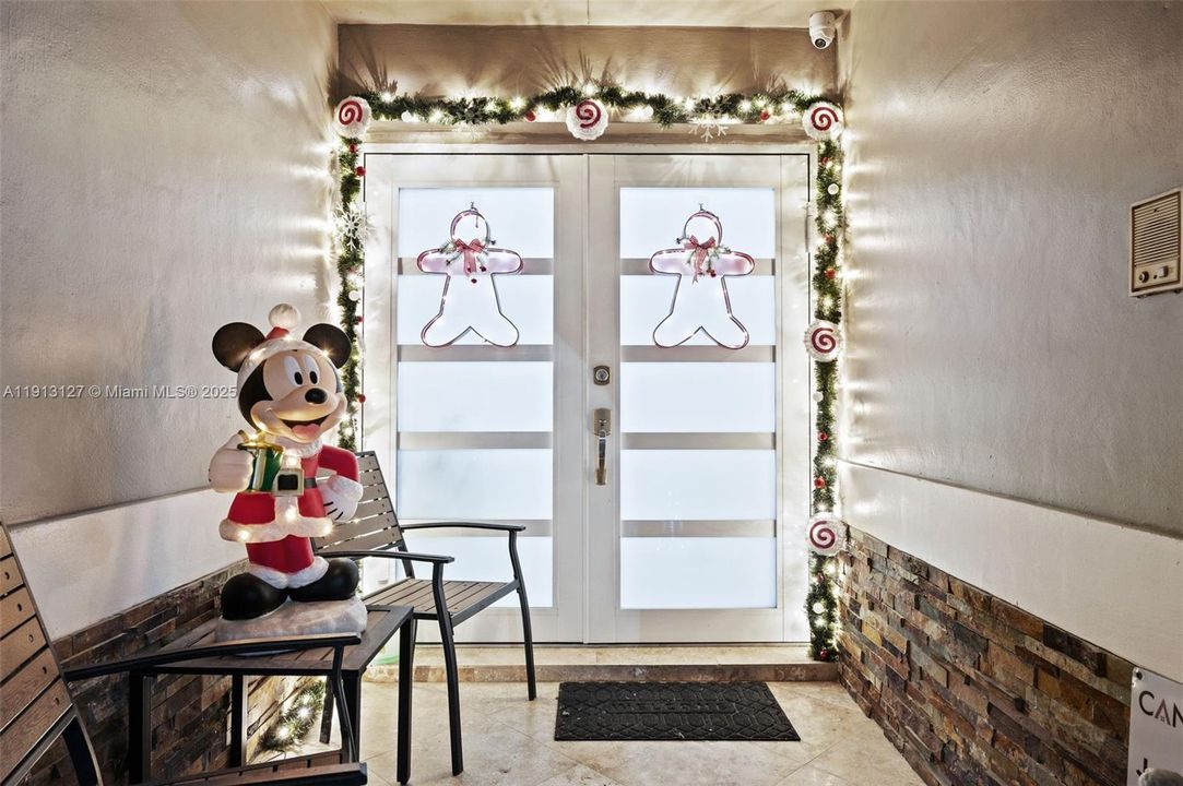 Active With Contract: $589,000 (4 beds, 2 baths, 1610 Square Feet)