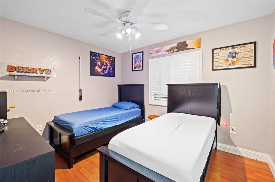 Active With Contract: $589,000 (4 beds, 2 baths, 1610 Square Feet)