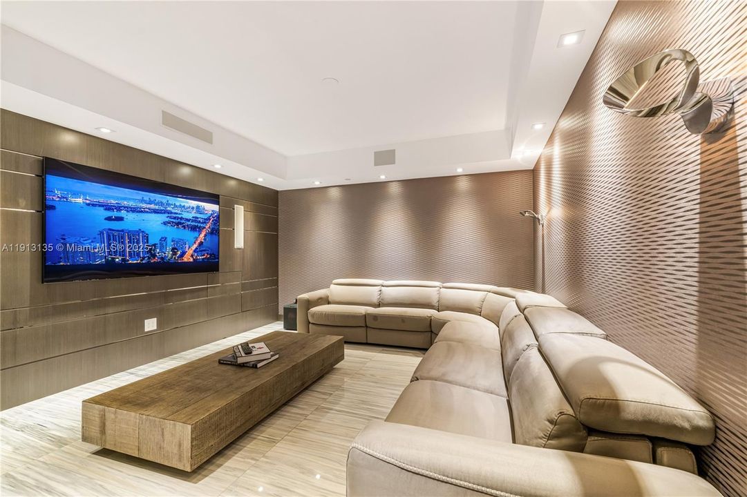 For Sale: $3,890,000 (5 beds, 5 baths, 0 Square Feet)