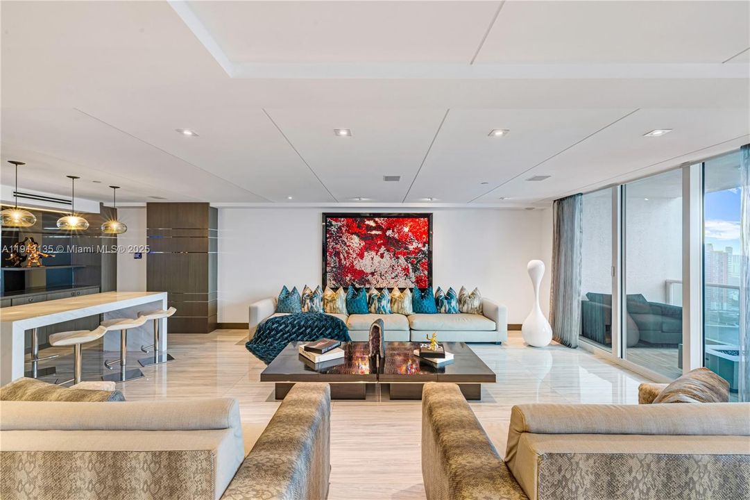 For Sale: $3,890,000 (5 beds, 5 baths, 0 Square Feet)