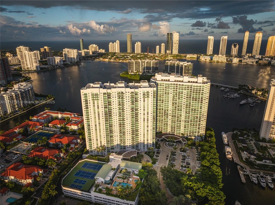 For Sale: $3,890,000 (5 beds, 5 baths, 0 Square Feet)