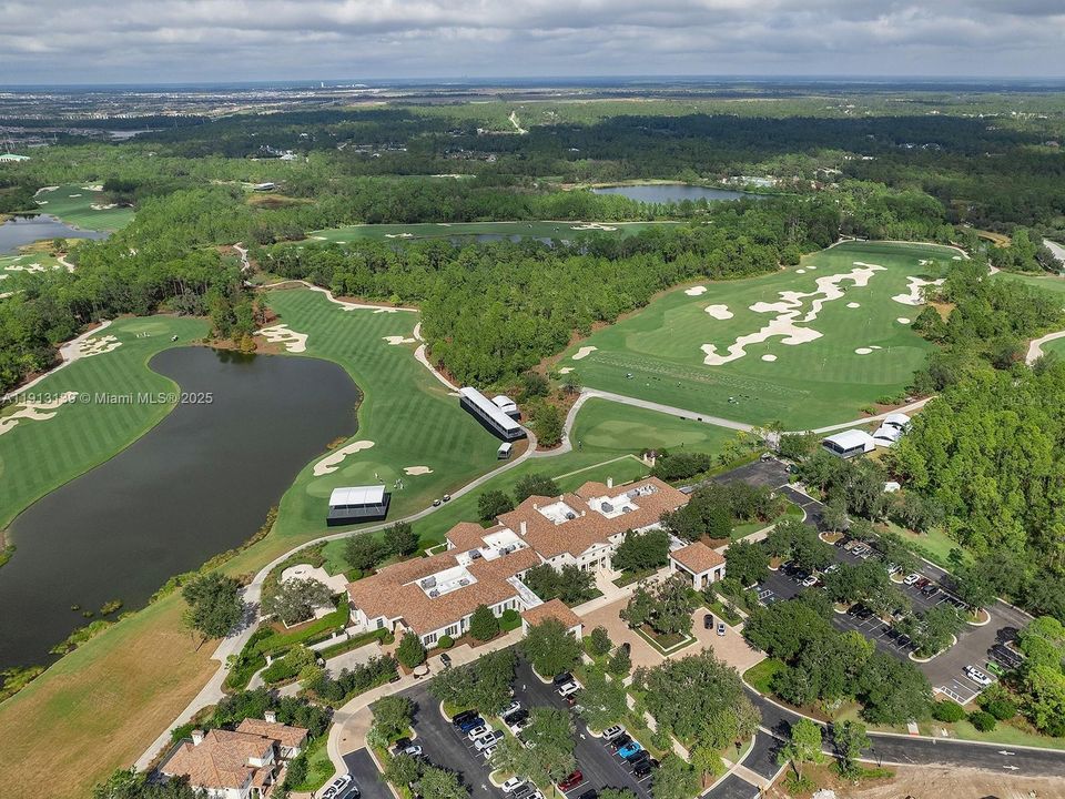 For Sale: $3,290,000 (5 beds, 6 baths, 5161 Square Feet)