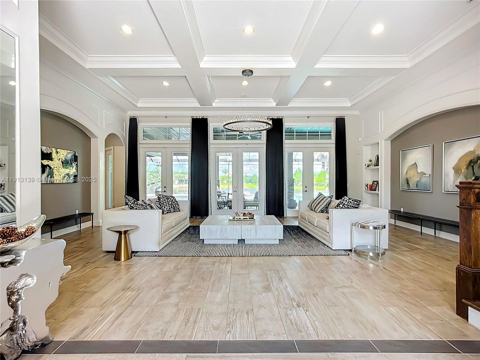 For Sale: $3,290,000 (5 beds, 6 baths, 5161 Square Feet)