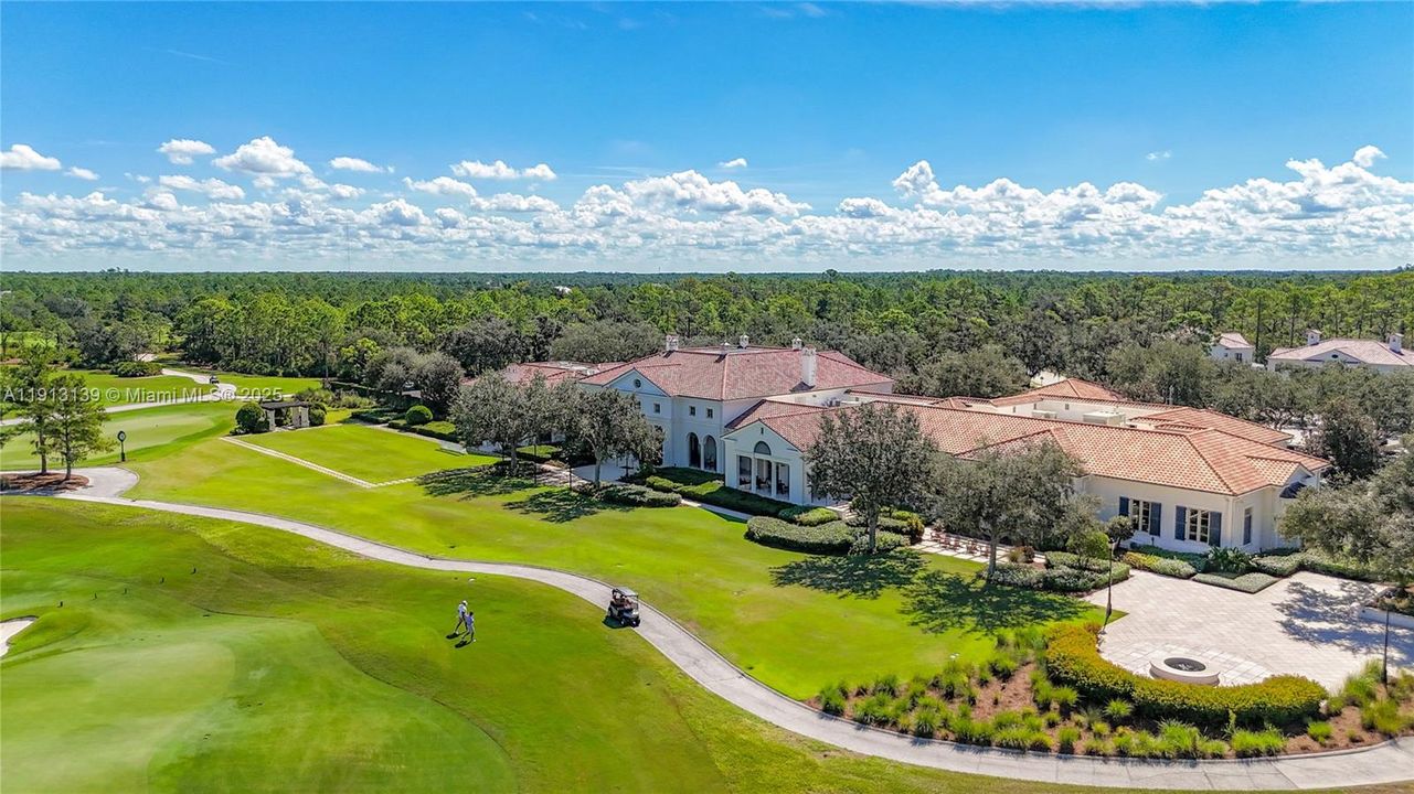 For Sale: $3,290,000 (5 beds, 6 baths, 5161 Square Feet)