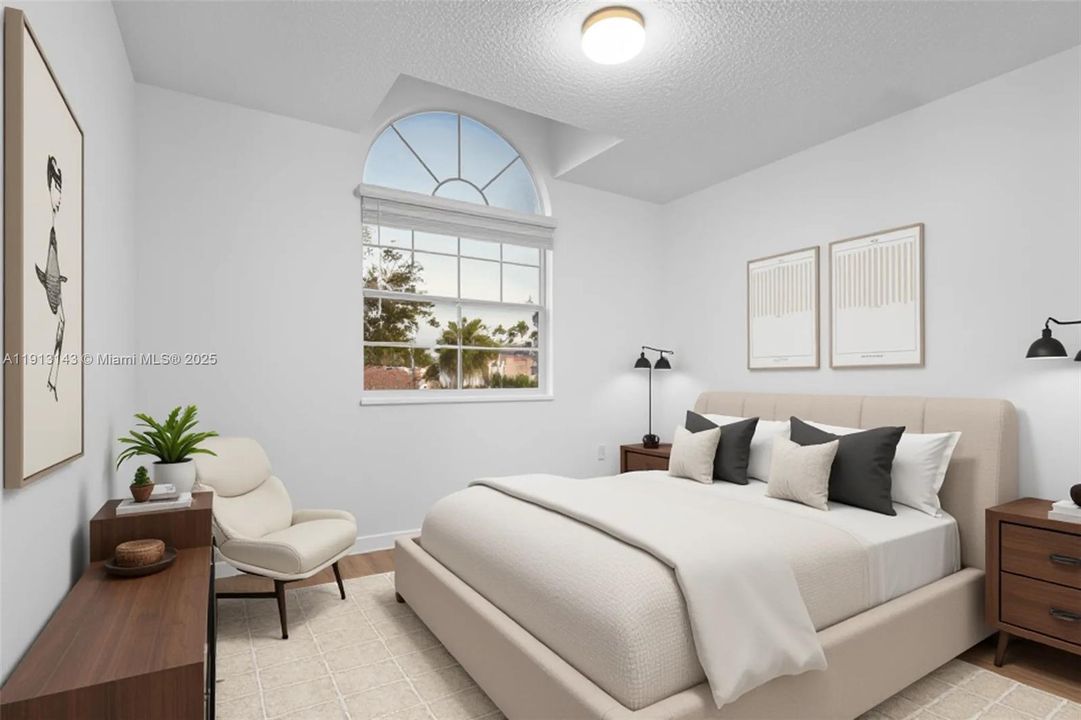 合同活跃: $3,700 (3 贝兹, 2 浴室, 1642 平方英尺)