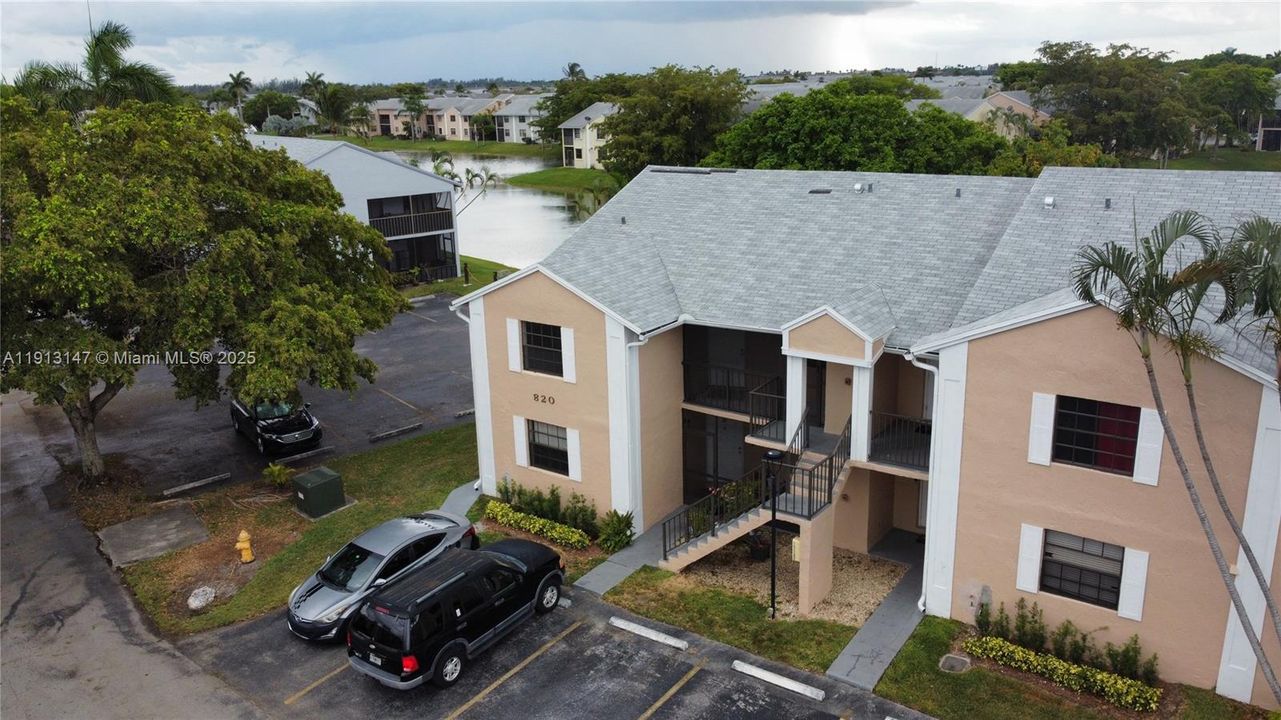 出租: $2,100 (3 贝兹, 2 浴室, 1195 平方英尺)