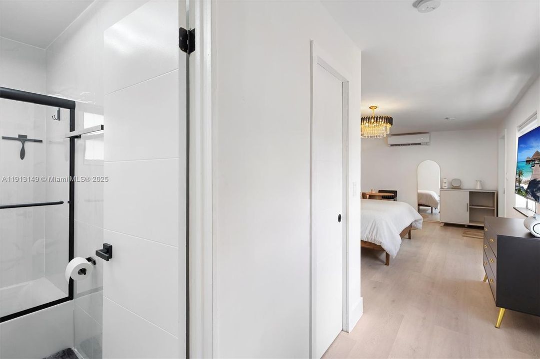 На продажу: $1,249,000 (5 спален, 3 ванн, 2502 Квадратных фут)