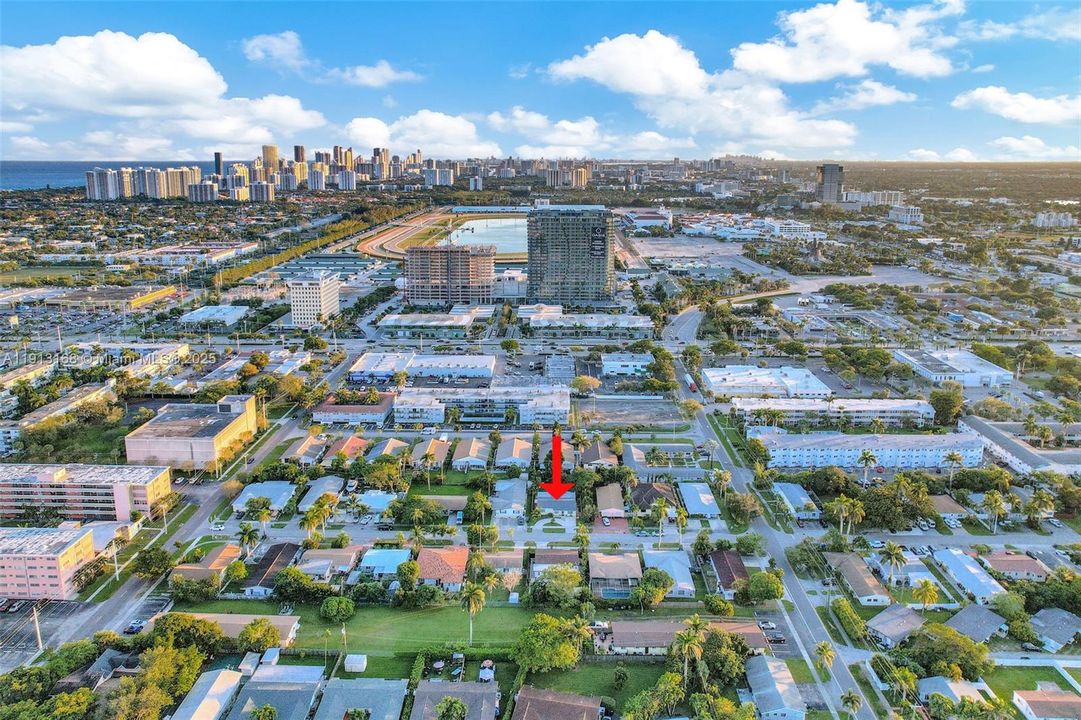 For Sale: $779,000 (3 beds, 2 baths, 1676 Square Feet)