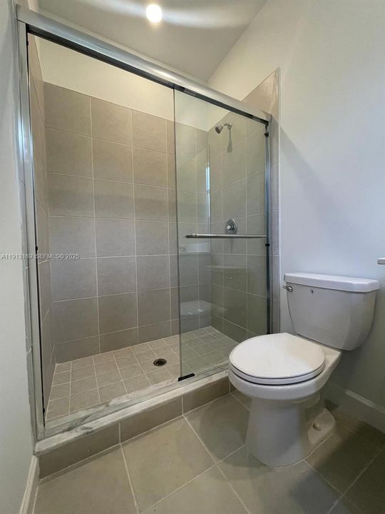 В аренду: $2,450 (3 спален, 2 ванн, 1574 Квадратных фут)