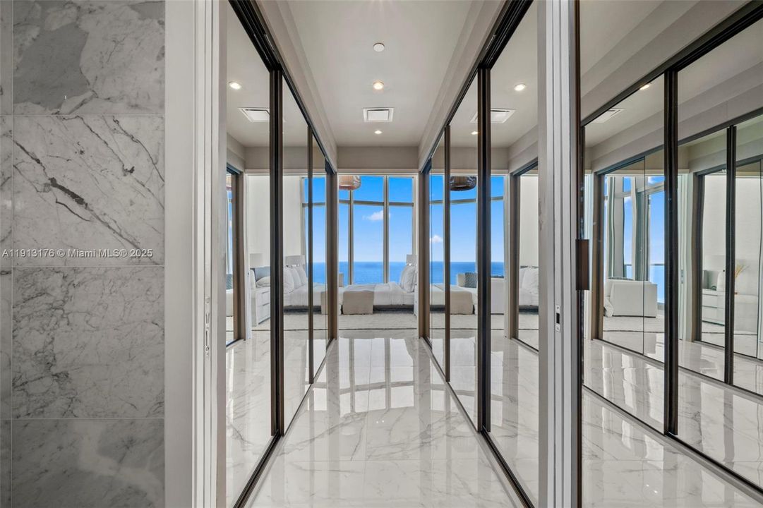 В аренду: $32,500 (3 спален, 4 ванн, 2688 Квадратных фут)