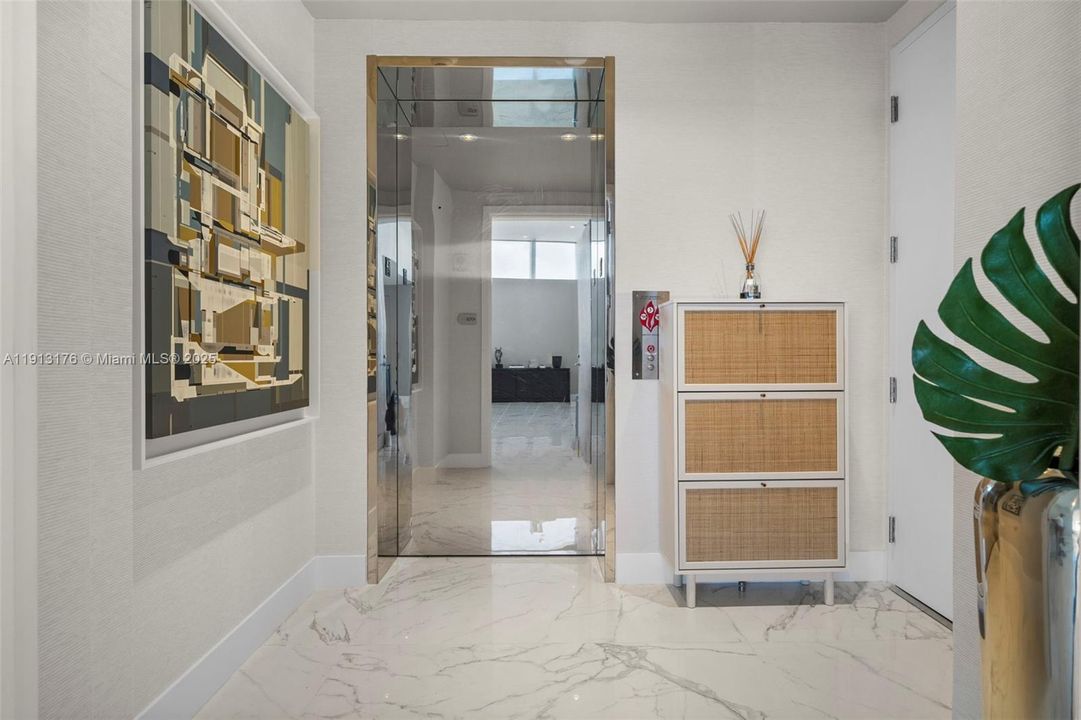 В аренду: $32,500 (3 спален, 4 ванн, 2688 Квадратных фут)