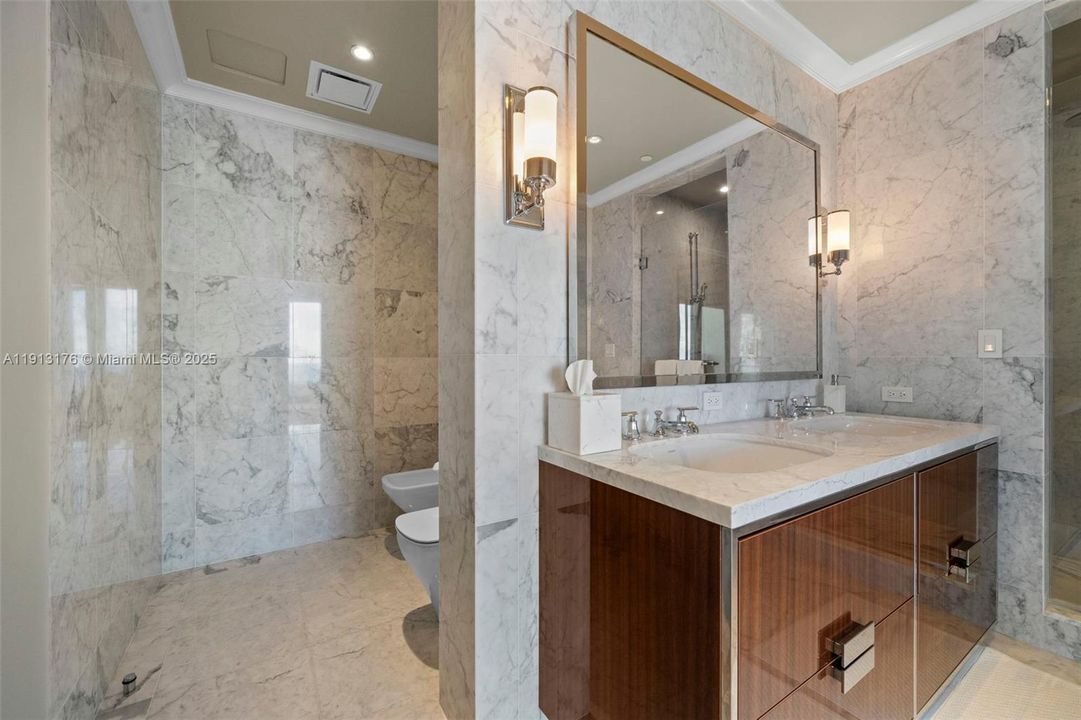 В аренду: $32,500 (3 спален, 4 ванн, 2688 Квадратных фут)