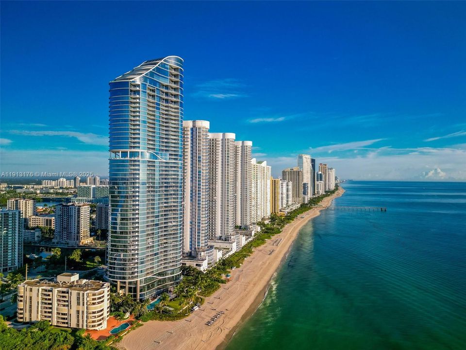 В аренду: $32,500 (3 спален, 4 ванн, 2688 Квадратных фут)