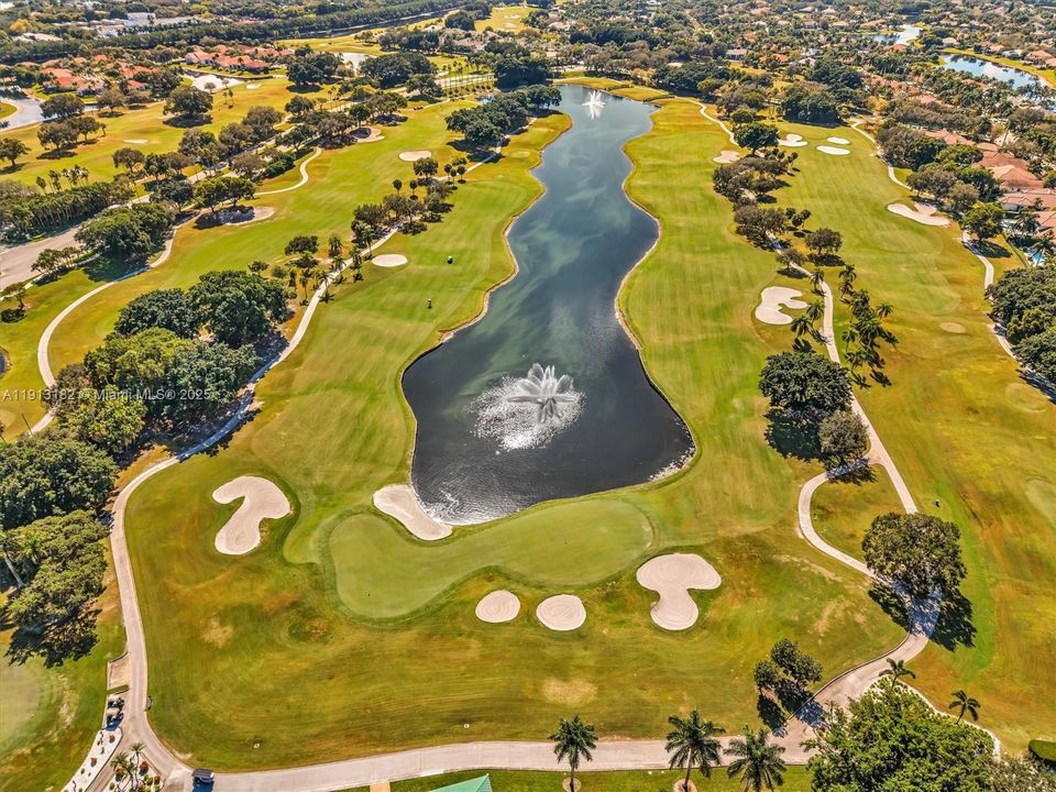 For Sale: $2,170,000 (5 beds, 5 baths, 3857 Square Feet)