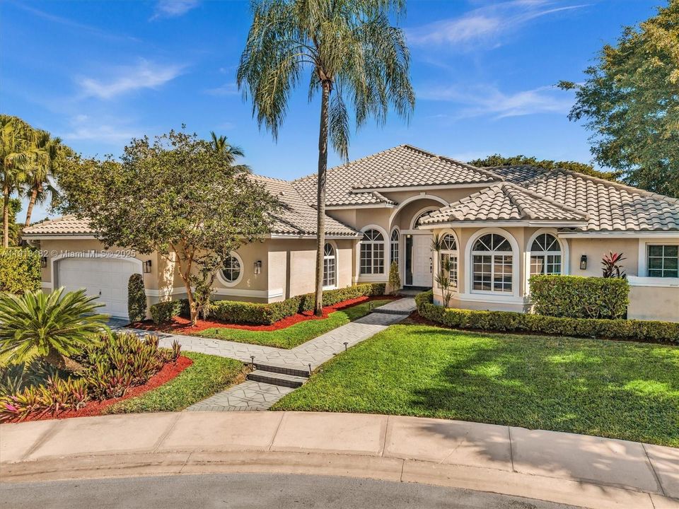 For Sale: $2,170,000 (5 beds, 5 baths, 3857 Square Feet)