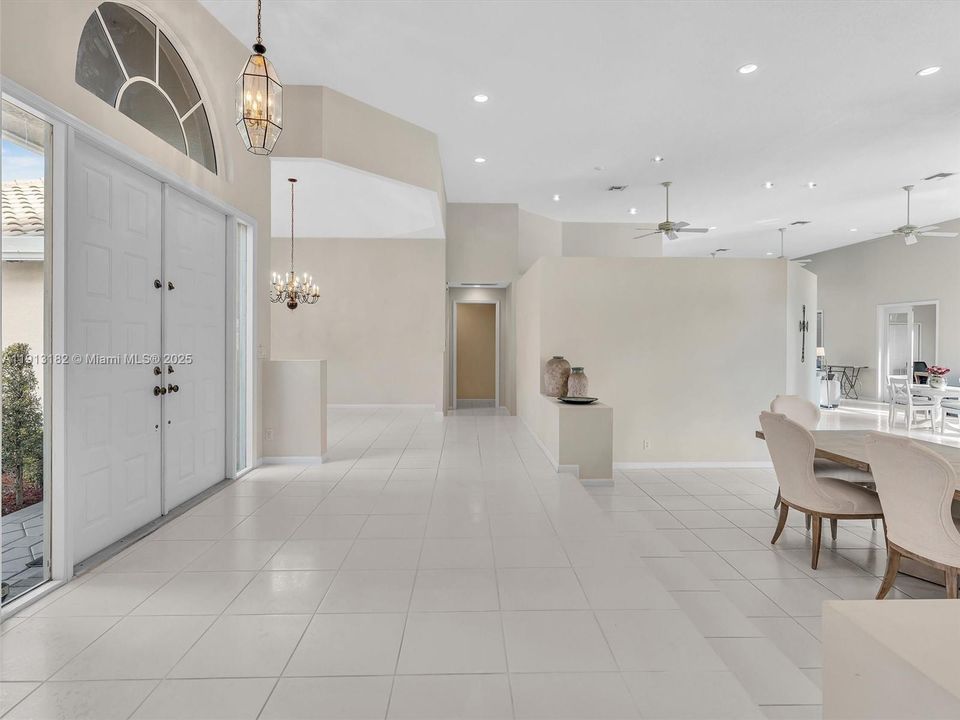 For Sale: $2,170,000 (5 beds, 5 baths, 3857 Square Feet)