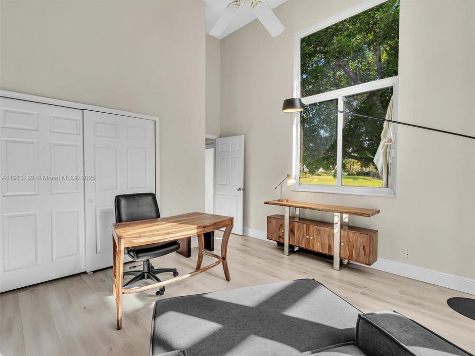 For Sale: $2,170,000 (5 beds, 5 baths, 3857 Square Feet)