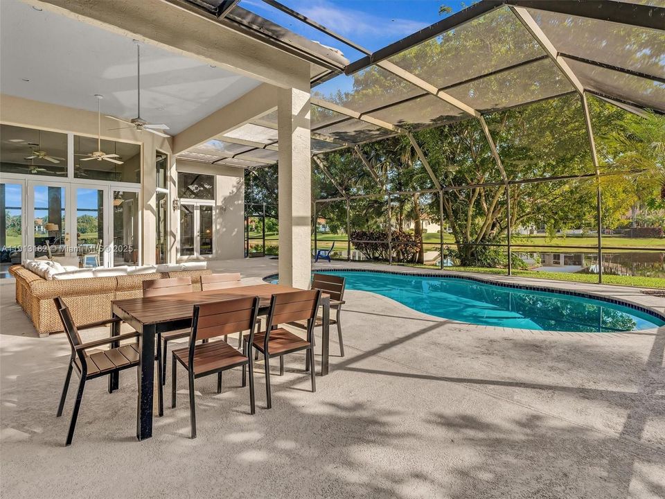 For Sale: $2,170,000 (5 beds, 5 baths, 3857 Square Feet)