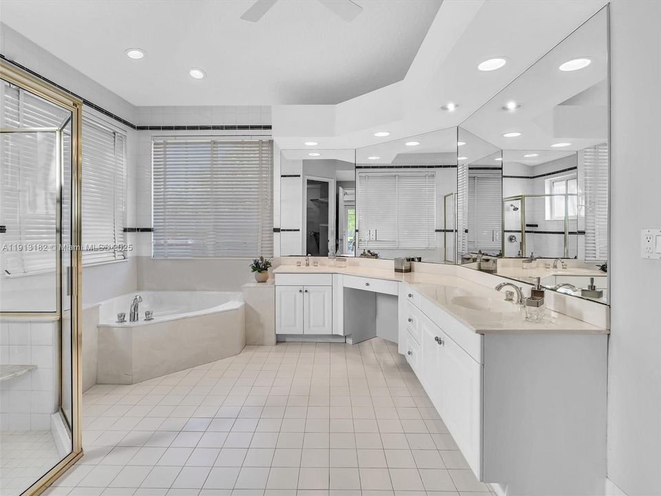 For Sale: $2,170,000 (5 beds, 5 baths, 3857 Square Feet)