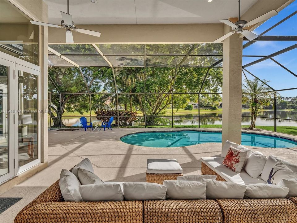 For Sale: $2,170,000 (5 beds, 5 baths, 3857 Square Feet)