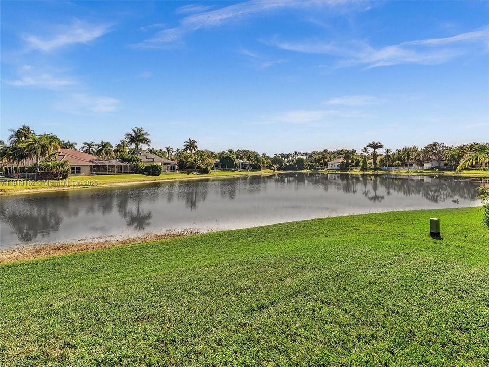 For Sale: $2,170,000 (5 beds, 5 baths, 3857 Square Feet)