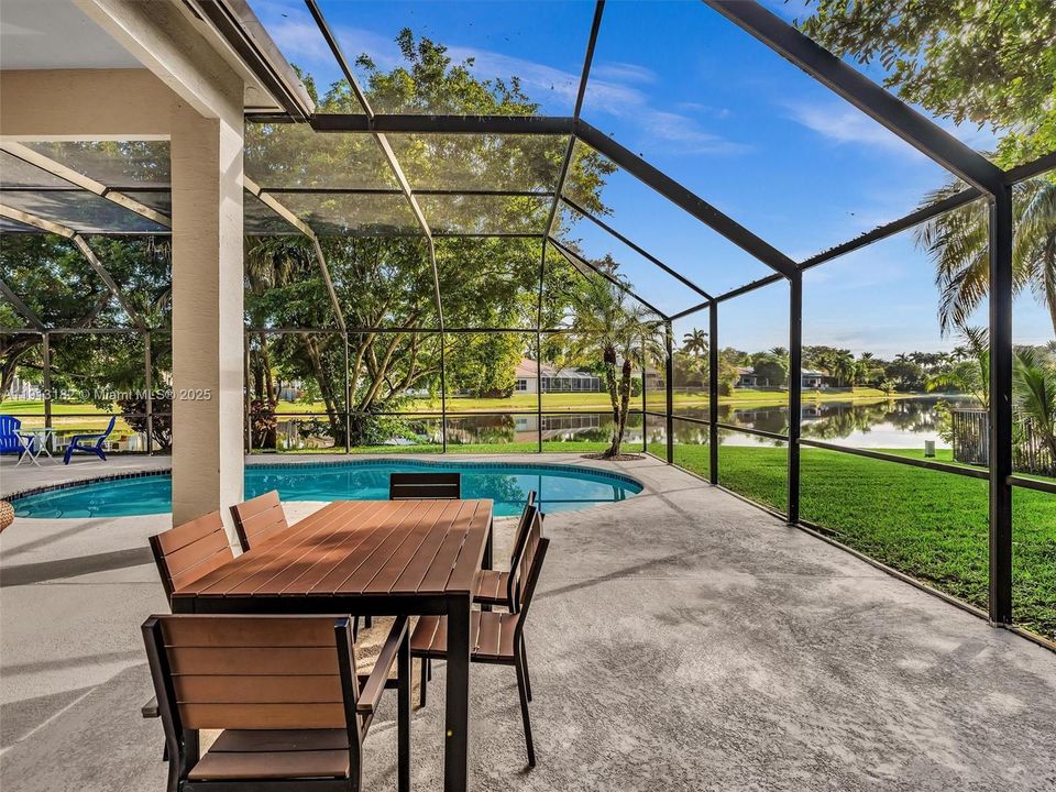 For Sale: $2,170,000 (5 beds, 5 baths, 3857 Square Feet)