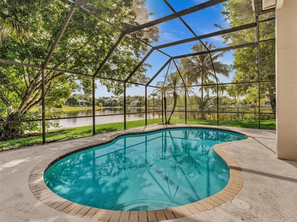 For Sale: $2,170,000 (5 beds, 5 baths, 3857 Square Feet)