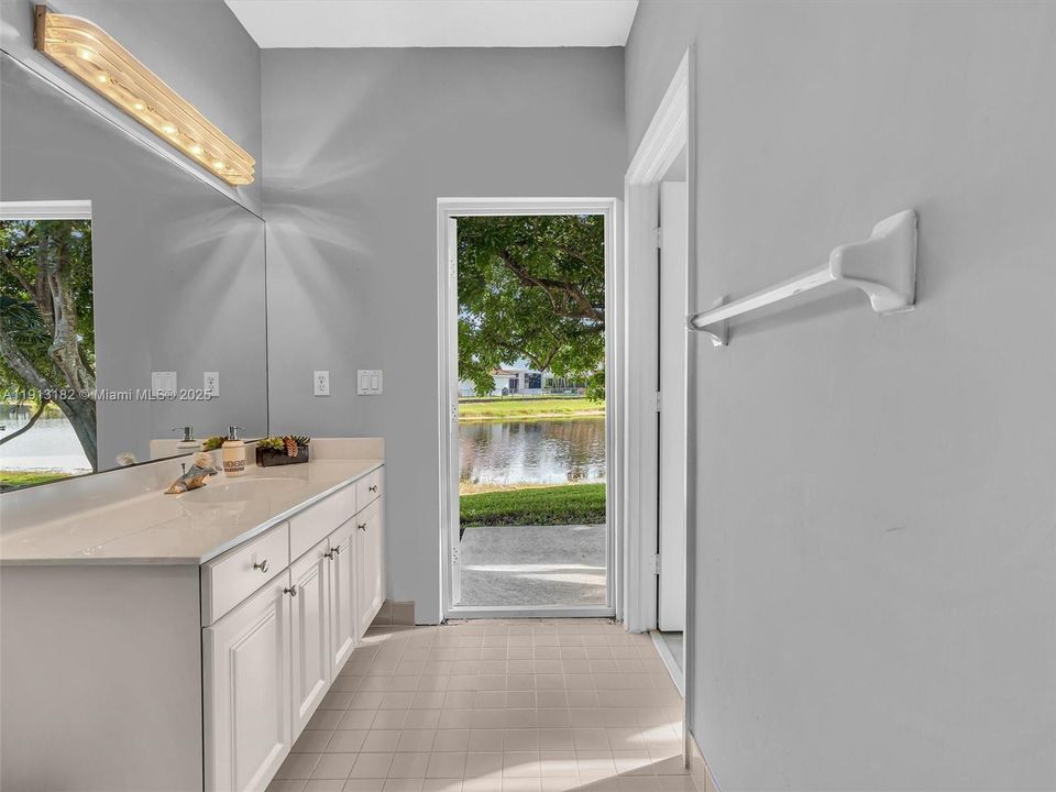 For Sale: $2,170,000 (5 beds, 5 baths, 3857 Square Feet)